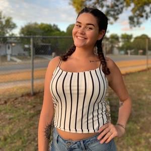 Meet your Posher, Dani